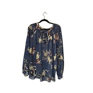 Torrid Womens Blue Floral Top Size 1X V-Neckline Tie Preppy Cottagecore Feminine